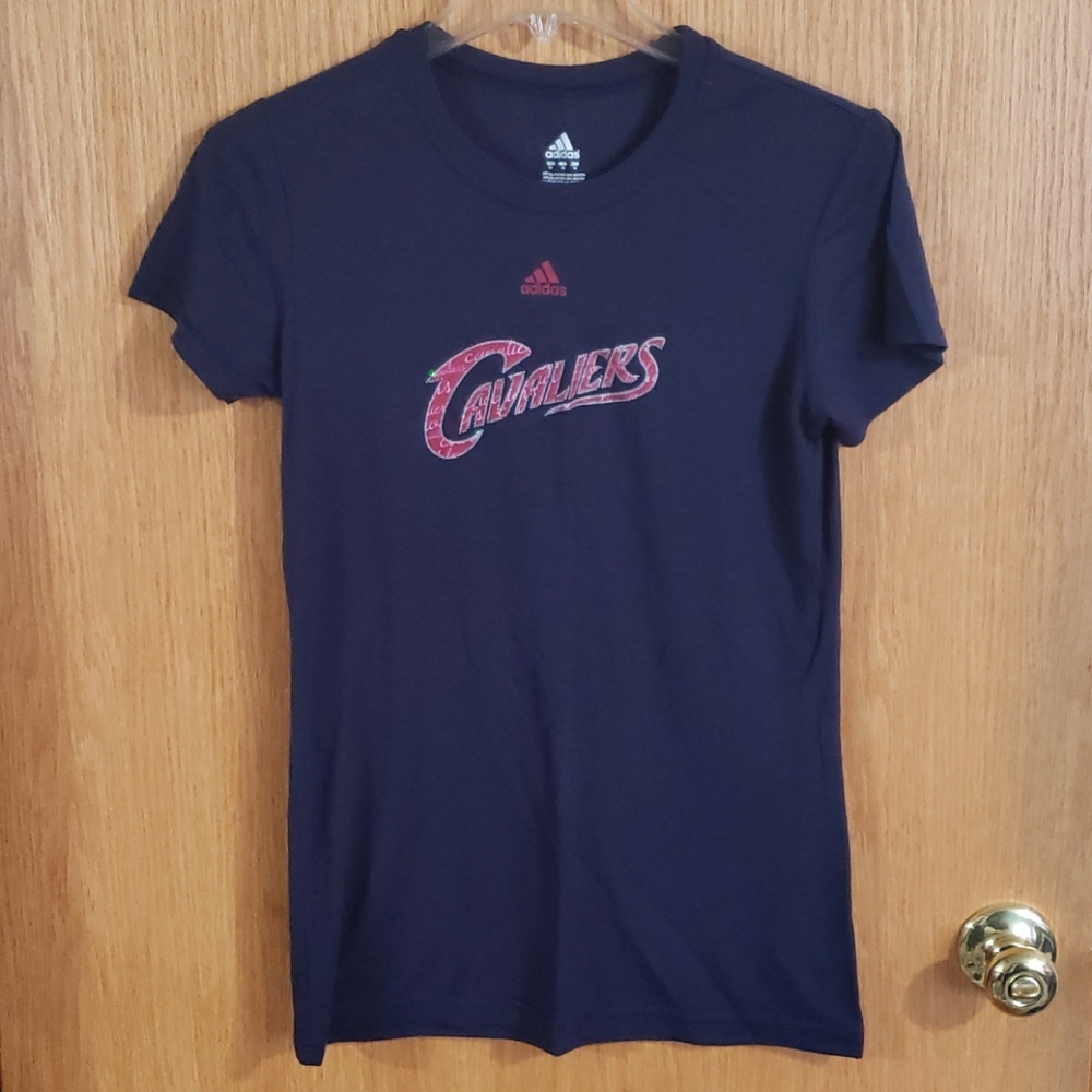 Cleveland Cavaliers T-Shirt - Sz Medium